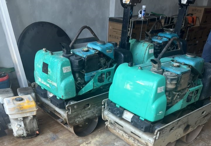 Cho Thuê Máy Lu Mini Dắt Tay