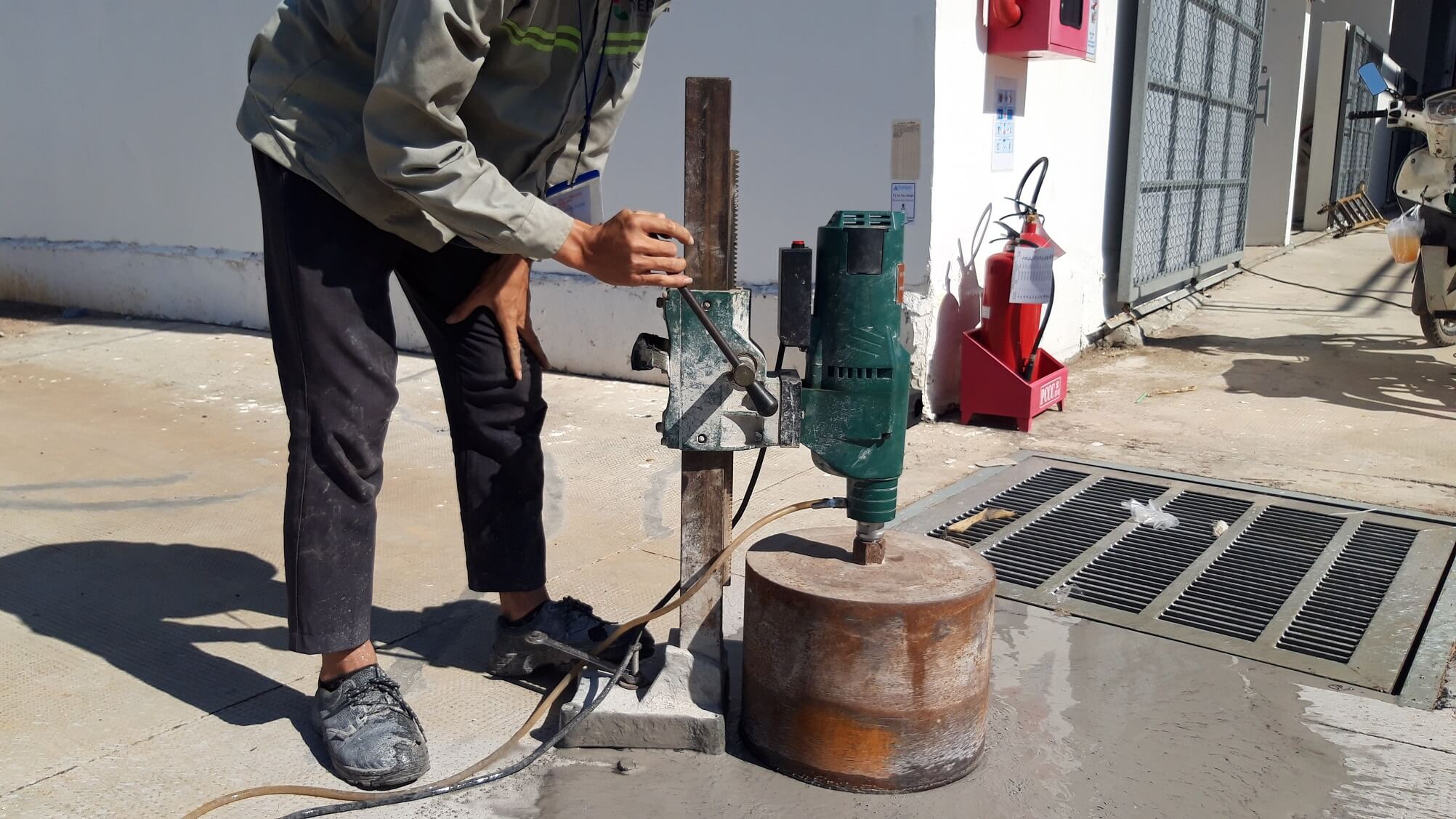 Khoan Cắt Bê Tông Huyện Khoái Châu, Hưng Yên Khoan Cắt Bê Tông Huyện Khoái Châu, Hưng Yên