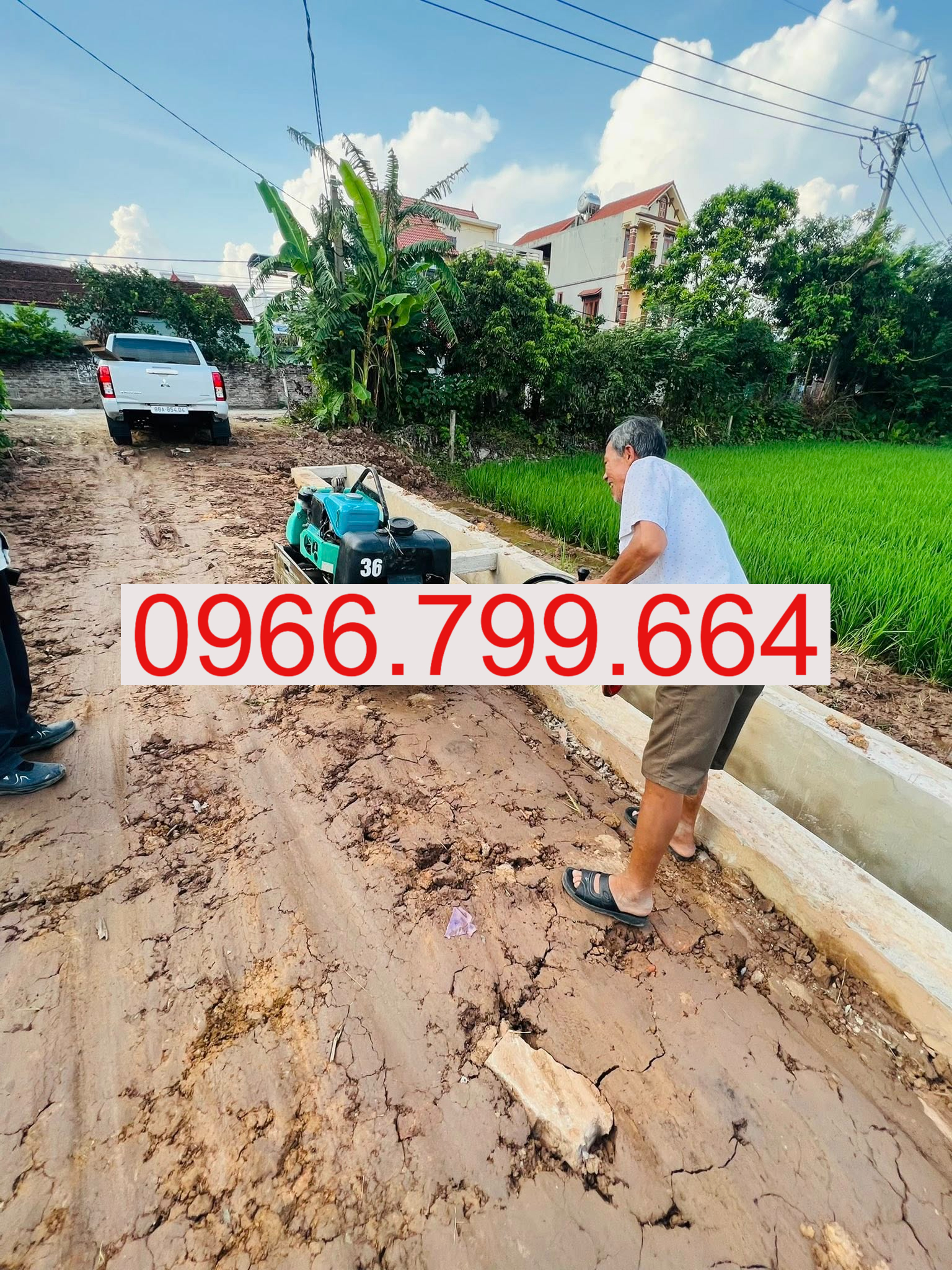 Thuê Máy Lu Mini Dắt Tay Tại Hà Nội Thuê Máy Lu Mini Dắt Tay Tại Hà Nội