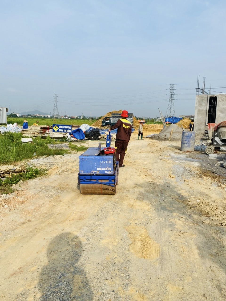 Thuê Máy Lu Mini Dắt Tay Tại Hưng Yên Thuê Máy Lu Mini Dắt Tay Tại Hưng Yên