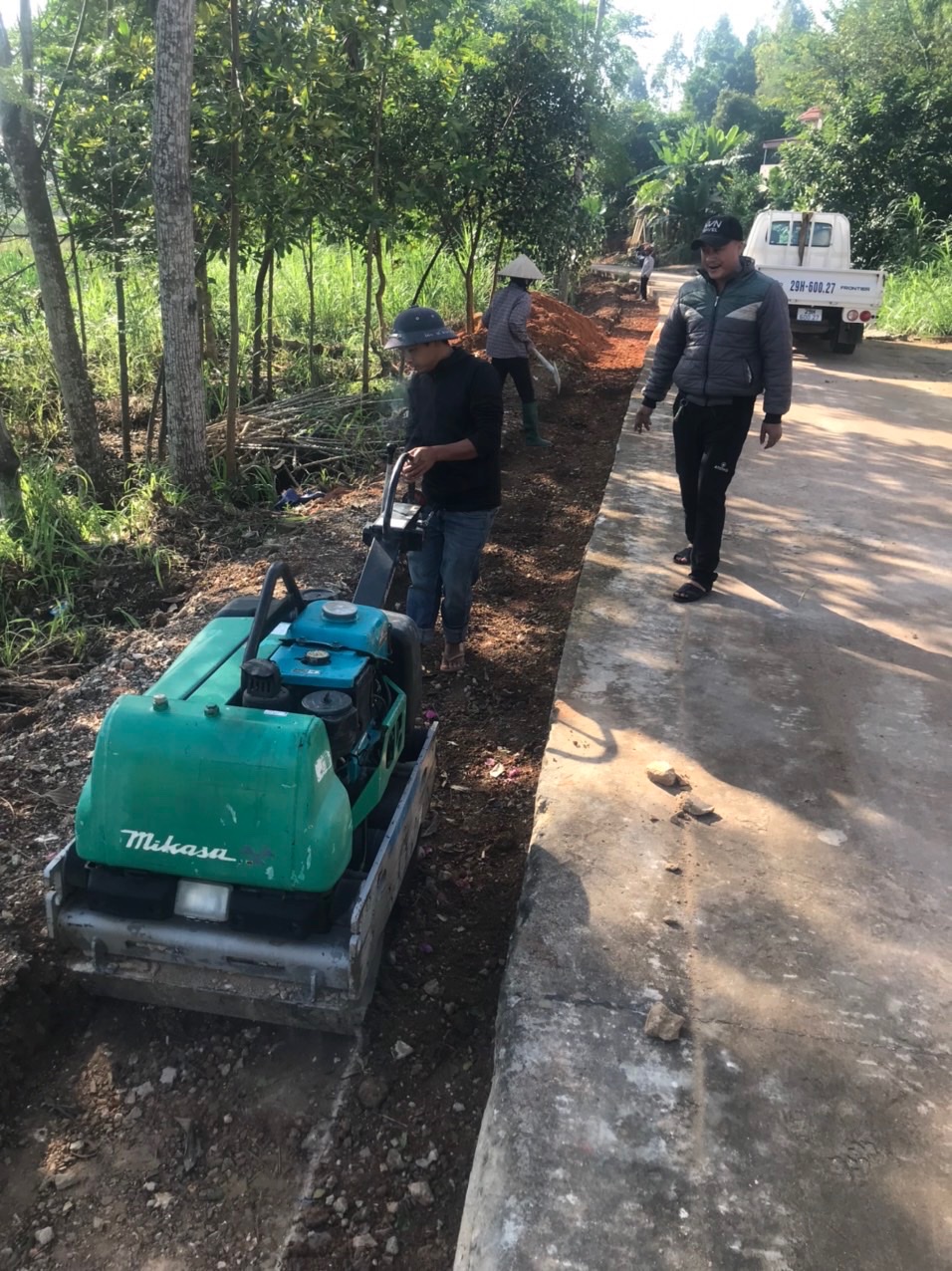 Thuê Máy Lu Mini Dắt Tay Thái Nguyên Thuê Máy Lu Mini Dắt Tay Thái Nguyên