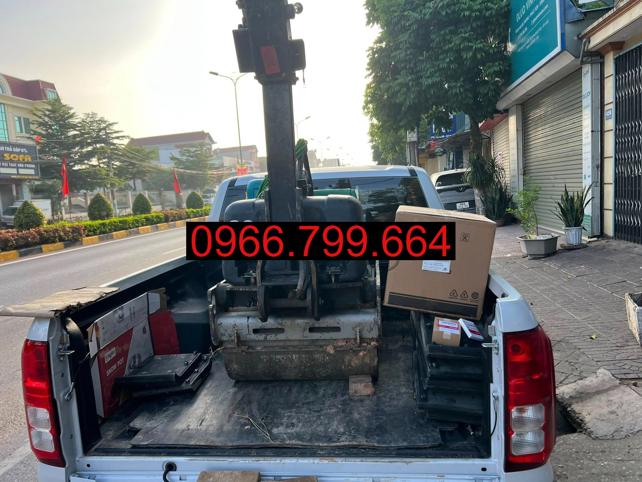 Thuê Máy Lu Mini Dắt Tay Đông Anh