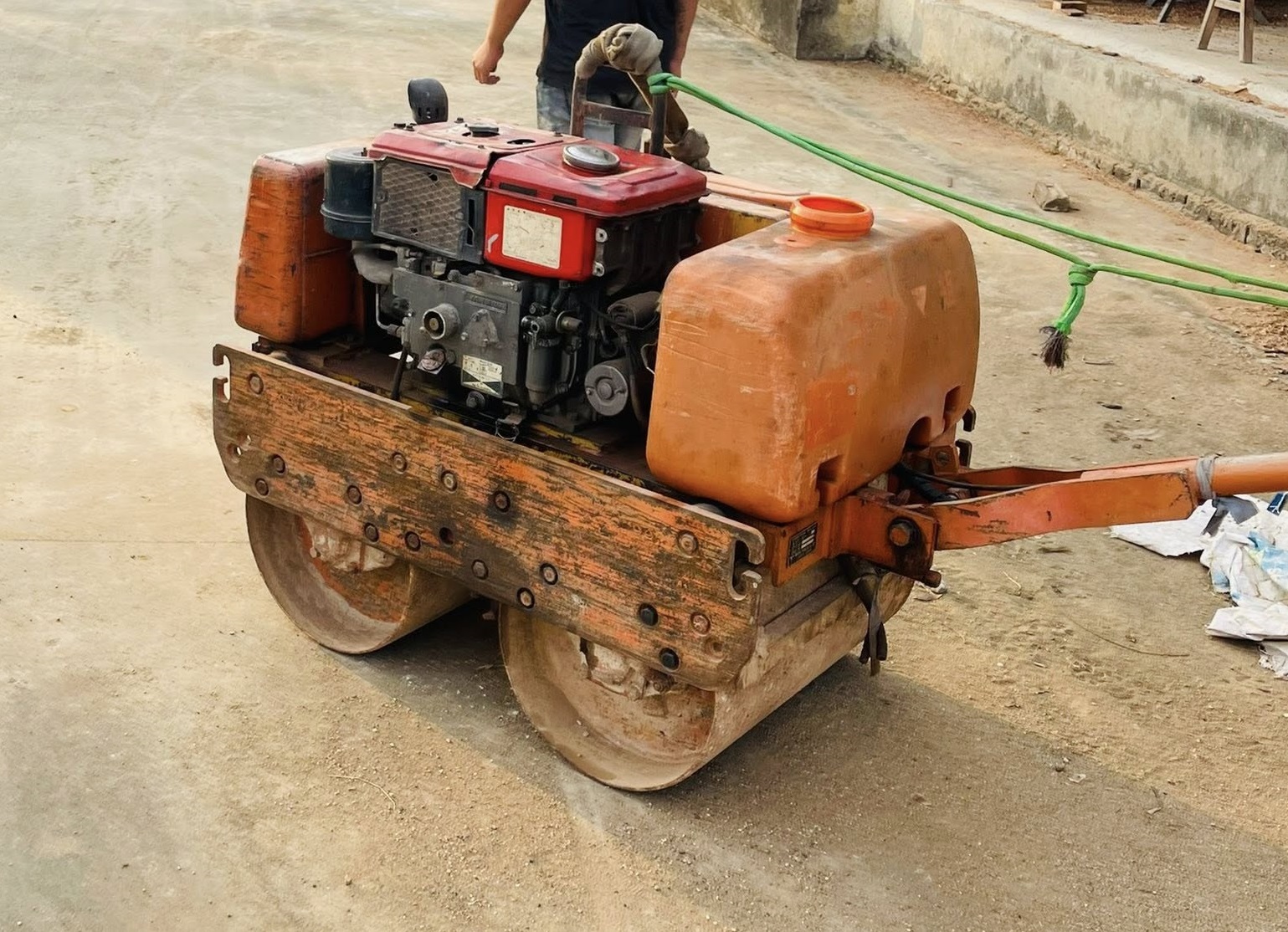 Cho Thuê Máy Lu Rung Mini Tại Hà Nội