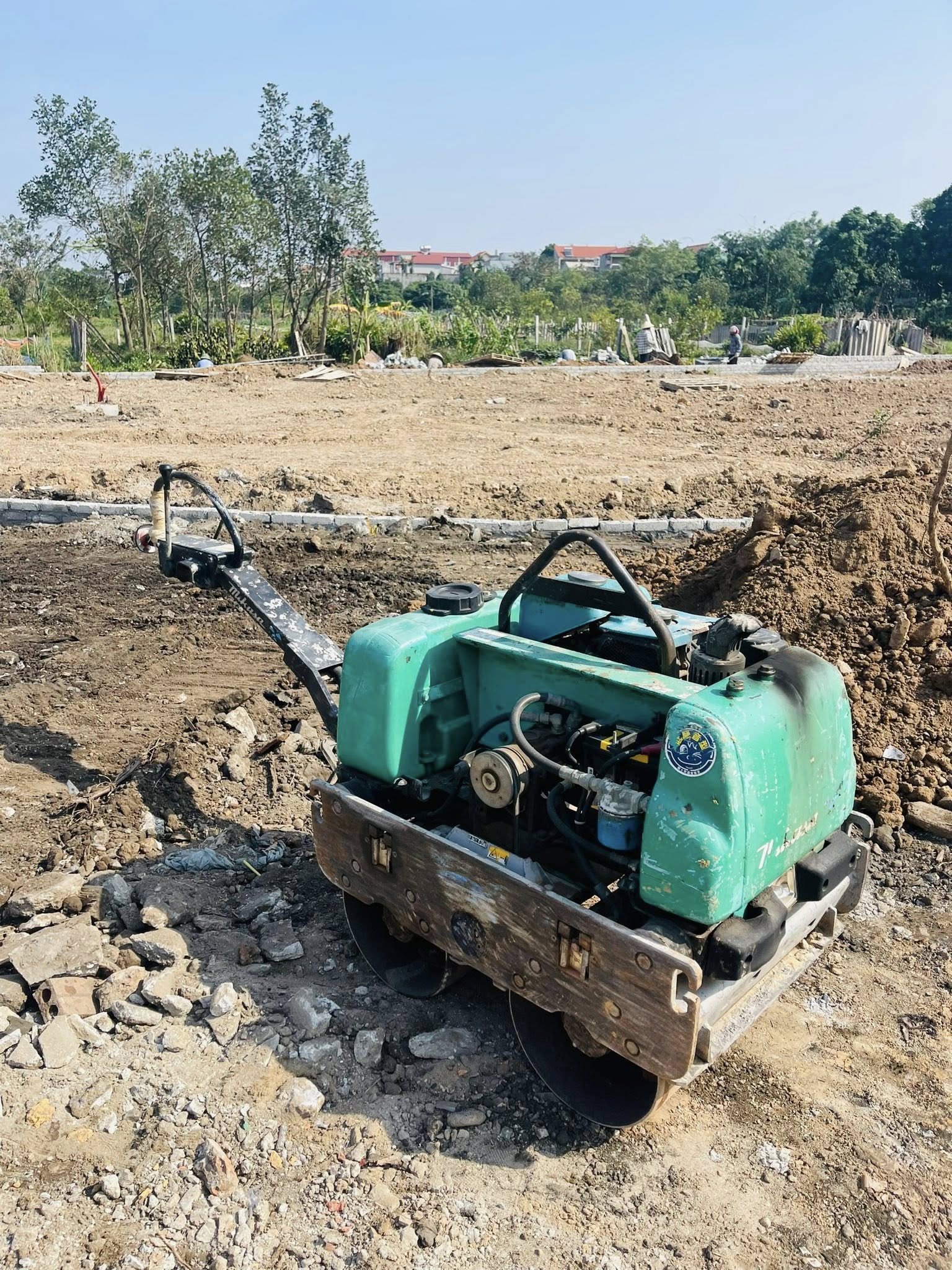 Cho Thuê Máy Lu Rung Mini Tại Vĩnh Phúc