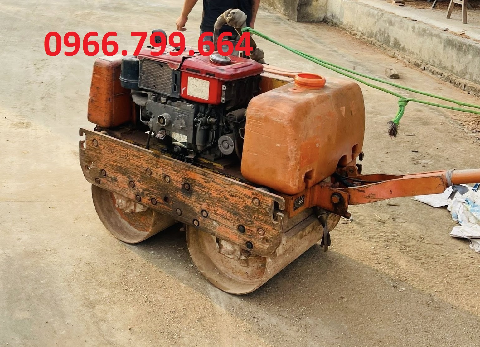 Cho Thuê Máy Lu Rung Mini Dắt Tay