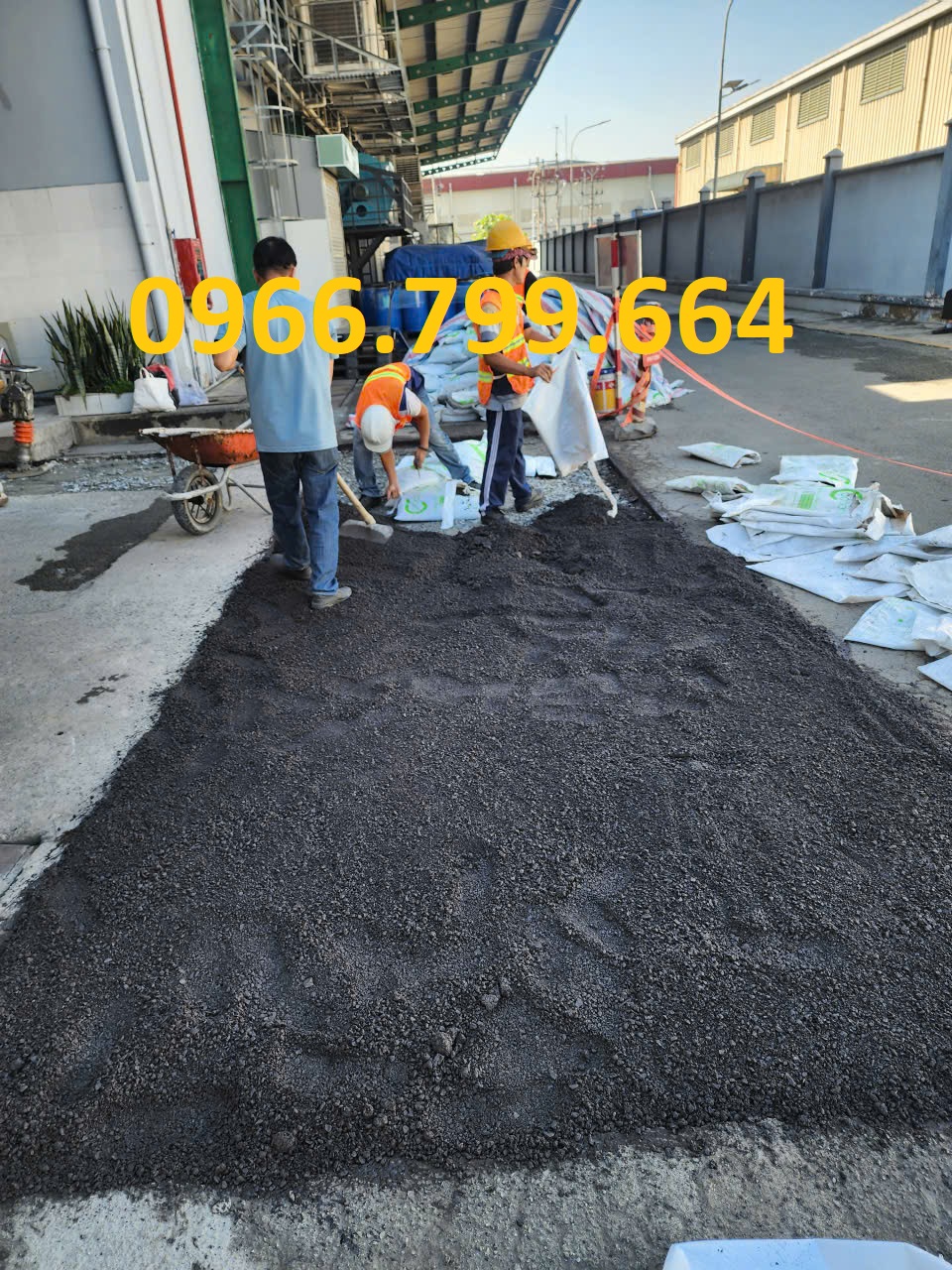 Cửa Hàng Nhựa Đường Trộn Sẵn Đóng Bao Quận 3